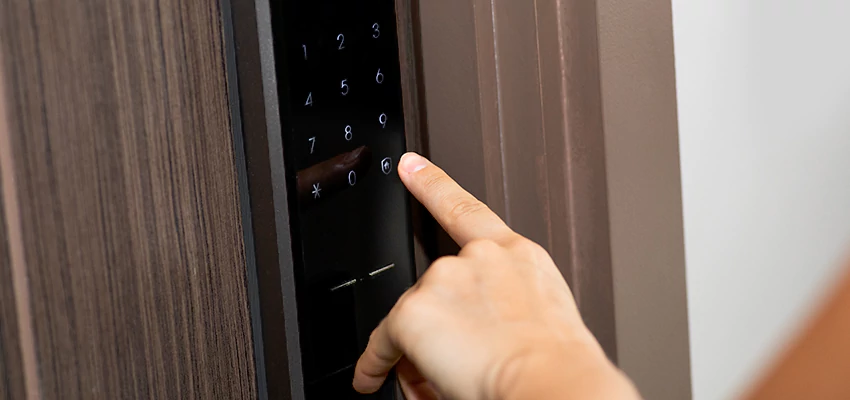 Smart Electric Locks Replacement Services in Santa Monica, CA