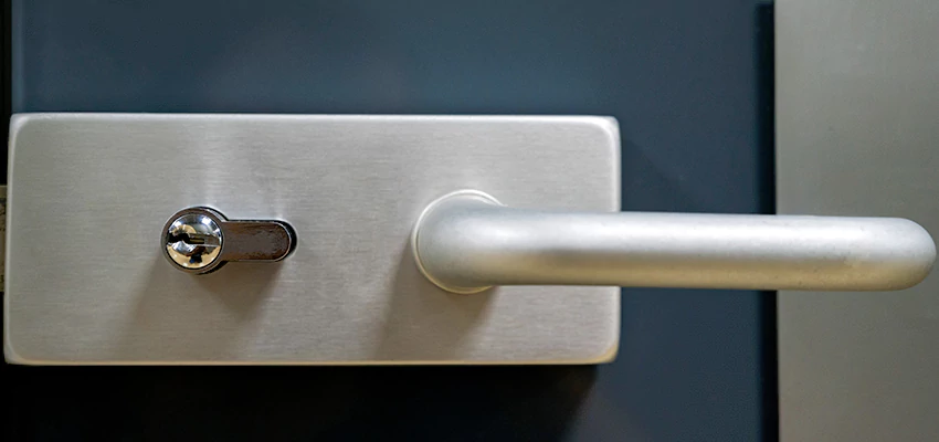 Change Patio Door Locks in Santa Monica, California
